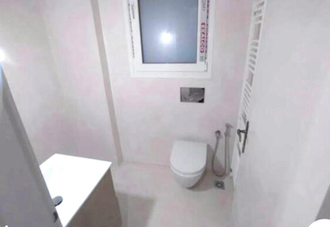 Economy Shared Apartment D In Central 아테네 외부 사진